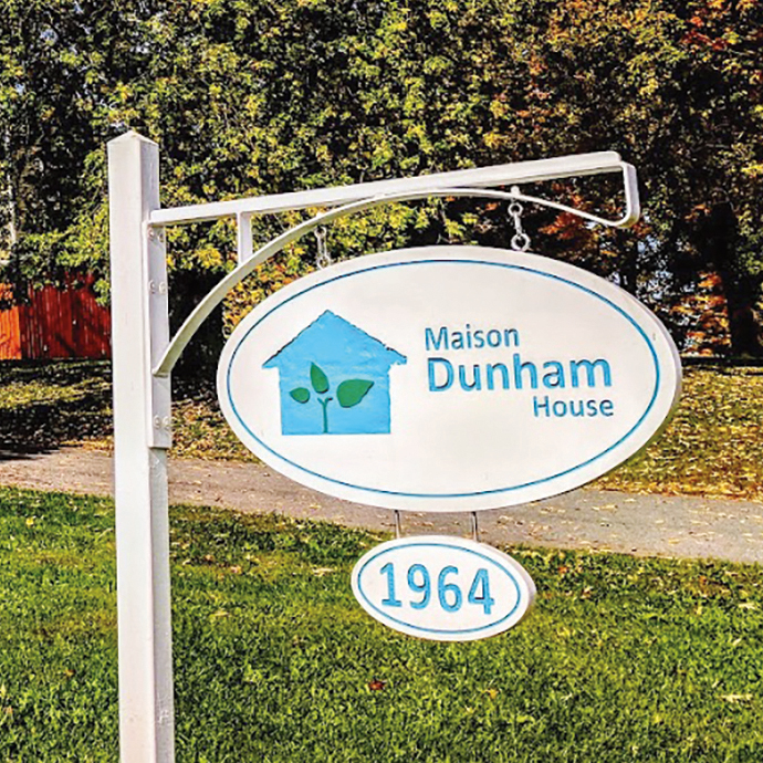 Maison Dunham House